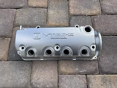 RARE Honda Civic 92-95 & 96-00 Vtec-E Valve Cover -D16z6 - D16y8 - D15z1 - D16y7 • $299.99