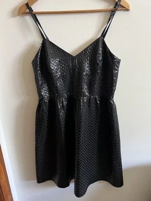 $35 • Buy Gorman Dress Size M - Excellent Condition - Perfect Little Black Dress