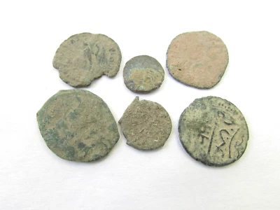 £0.99 • Buy Lot Of Ancient Islamic / Arabic  Uncertain Bronze Coin For Research  (343)