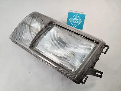 Mercedes W126 300SD Left Driver Headlight Lamp Assembly 126820959 126S47451 • $189