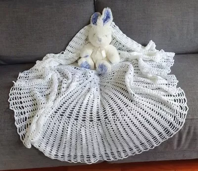***Large Hand Crochet Baby Christening Shawl Blanket*** • £16.99