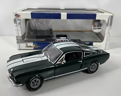 M2 Machines 1966 Shelby GT350 Premium 1:24 Diecast Car Dark Green • $19.99