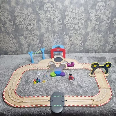 Playtive Disney Junior Wooden Racetrack Playset Minnie Mouse Car INCOMPLETE  • £6.95