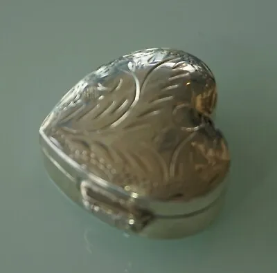 1990s ETCHED Design STERLING Silver HINGED Pill BOX New Old Stock • $29.90