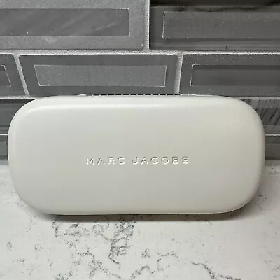 Marc Jacobs LARGE White Authentic  Sun/Eyeglasses Case.  Clam Shell.  NICE! • $17.95
