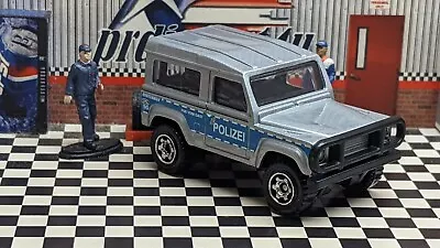 '21 Matchbox Land Rover 90 Loose 1:64 Scale Autobahn Express Series • $1.99