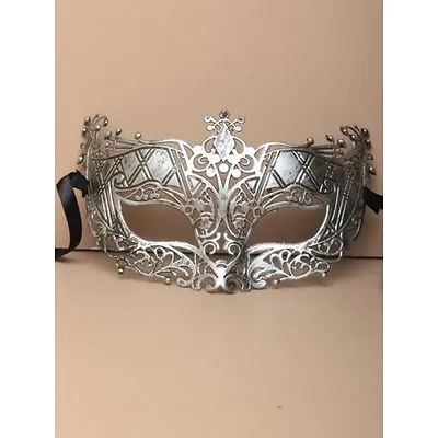 NEW Matt Silver Brushed Metal Effect Large Masquerade Mask Eye Gothic Halloween • £4.49