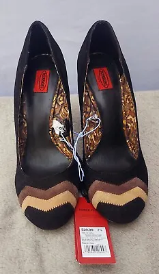 NEW! - MISSONI Womens Shoes Zig Zag SUEDE High HEELS Pumps Black Brown Size 7.5 • $12.99