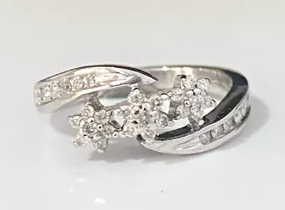 $375 • Buy 9K Solid White Gold & 0.25CT Diamond 3 Flower Cluster Ring Size N -  6 1/2
