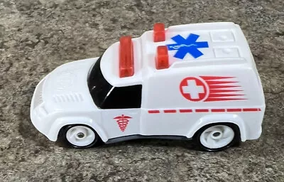 White Ambulance Toy Emergency Vehicle Vintage 1994 Hot Wheels Mattel • $5.99