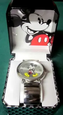 Mint Vintage Disney MICKEY MOUSE Mens Watch W/Second Hand. Model MCKAQ1240. NIB. • $24.99