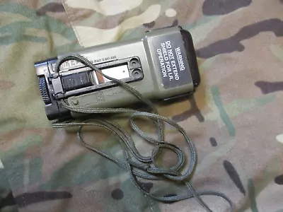 Genuine SF SAS UKSF US SEAL DEVGRU USA ISSUE MS - 2000 M STROBE DISTRESS MARKER • $88.39