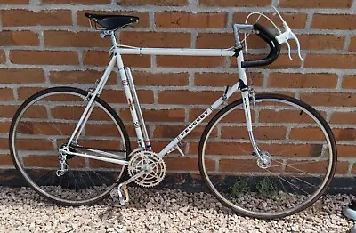 Peugeot 1976 PR-10 Road Bike 62cm. Campy Derailleurs. • $600