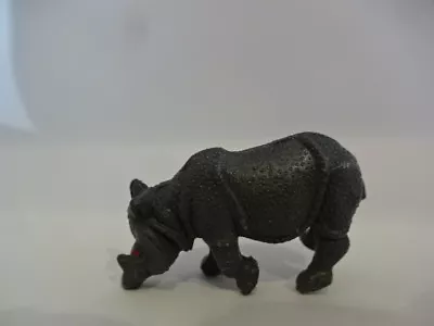 Old Figure   HK - Rhino • £0.86