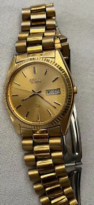 VINTAGE SEIKO Watch Men's Goldtone Band-Goldtone Face Day Quartz 5Y23-8A60-A4 SQ • $70