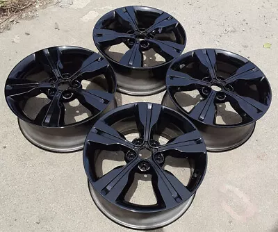 Hyundai Veloster 2012-2015 Oem 18  (set Of 4) Wheels 70892 529102v750 • $1200