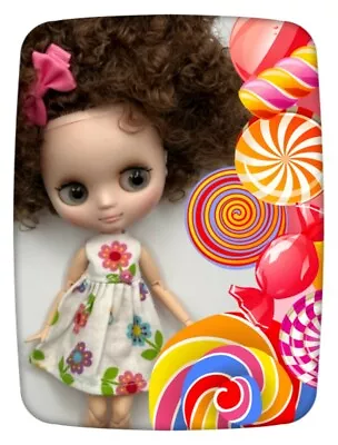 🍭 Factory Middie Blythe Doll Brown Hair With Outfit And Stand • $69.99