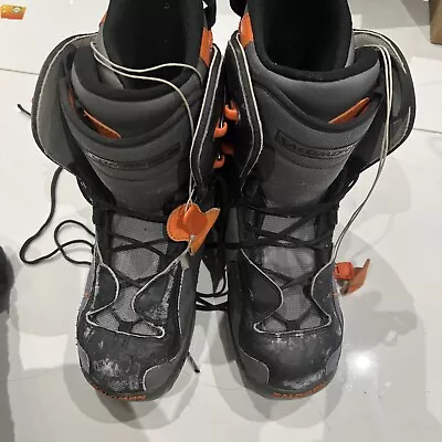 MENS SALOMON SYNAPSE LACE SNOWBOARD BOOTS $290 9.9  Demo Black Orange • £100