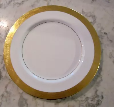 Six Mikasa Gold Rim 11  Bone China Dinner Plates-  Harrow  Pattern - Set Of 6 • $120