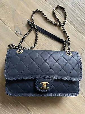 Chanel Happy Stitch Medium Flap Bag • £2699