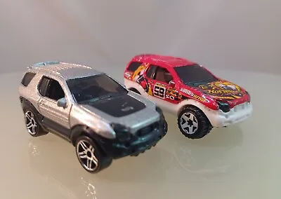 Hot Wheels Isuzu Vehicross Pair (Silver 2000 & Red Tiki Torchers 2004) • $9.49