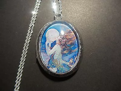  Mermaid Under The Sea  Locket • $26.99