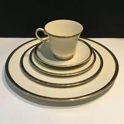 MINTON ST JAMES 5 PC LOT:1x COMPLETE 5 PIECE PLACE SETTING MINT CONDITION CH6006 • $74.95