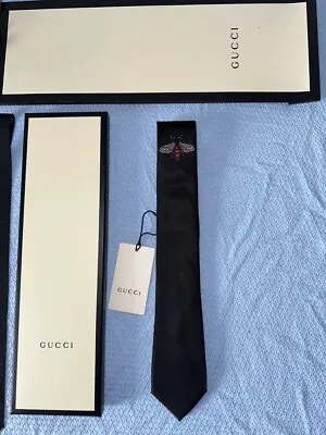 Gucci QUEEN BEE EMBROIDERED SILK TIE 100% SILK WIDEST 2.75  BLACK NWT • $129.99