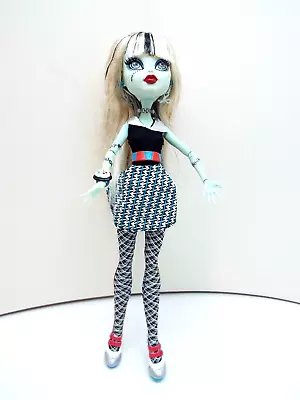 Monster High Frankie Stein Picture Day Doll • $29.99