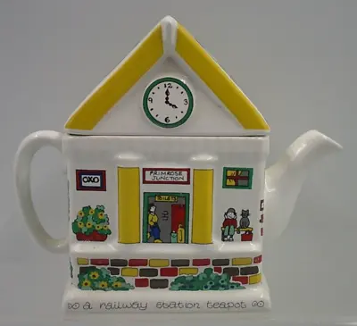 Wade England English Life Teapots Primrose Junction A Railway Station Teapot • £18