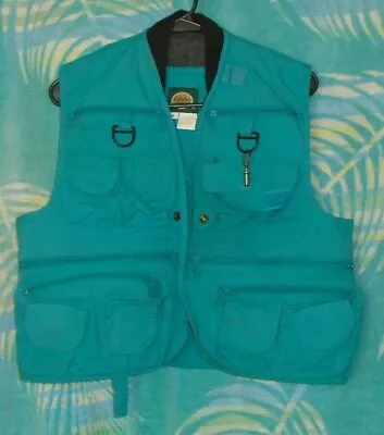 Cabelas Fishing Vest Vented Medl Regular Unisex  • $26