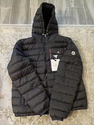 Moncler Goose Down Jacket Sz 4 Mens L • $275