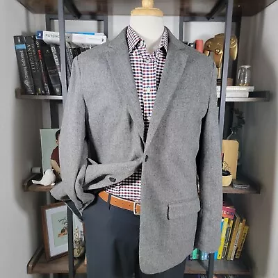 Old Navy Mens Tweed Sport Coat Blazer Two Button Gray Herringbone Wool Blend LG • $80