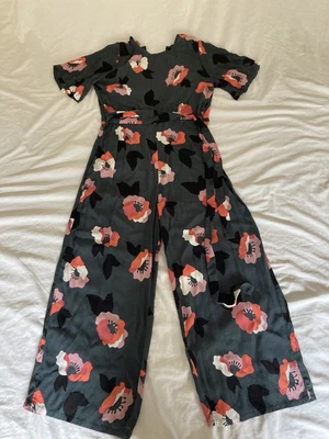 $40 • Buy Mister Zimi Wildflower Nina Jumpsuit - Size 10