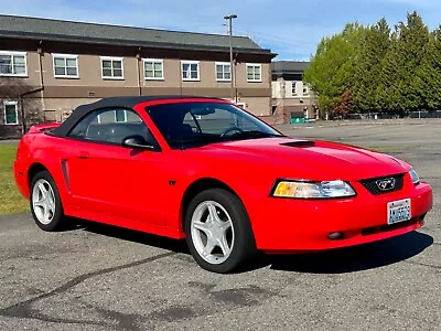 2000 Ford Mustang GT • $7600