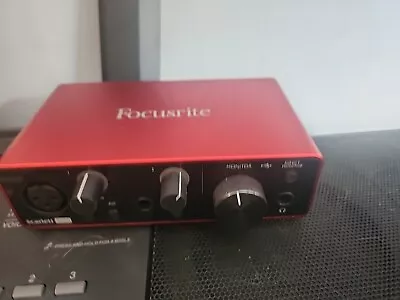 Focusrite Scarlett Solo 3rd Gen USB Audio Interface Studio Podcast Guitar Red • £40