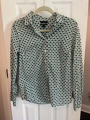 J Crew Perfect Green Hearts And Bees Shirt 6 • $10.99