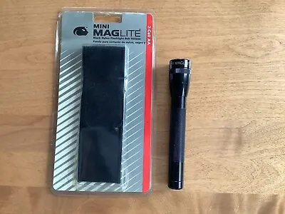 Mini Maglite AA Flashlight W New In Package Black Nylon Belt Holster • $9