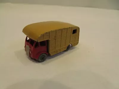 Vintage Matchbox No.35 Marshall Horse Box MK7 Truck (Gray Metal Wheels) • $5.50