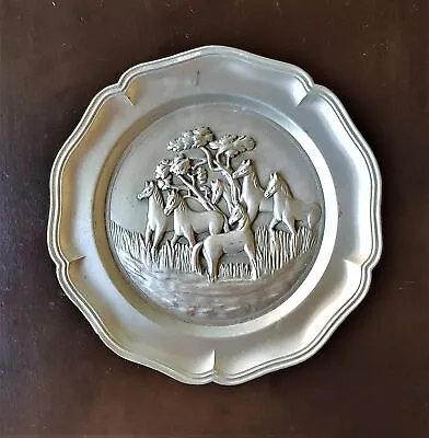 Vintage Wall Plate Horses Pattern 95% Pewter • $32