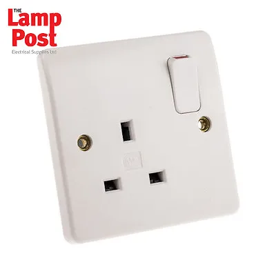 MK K2757WHI - 1 Gang Single Switched Plug Socket DP With Dual Earth Terminals • £6.99