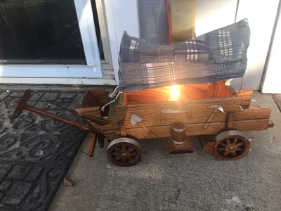 $6 • Buy Vintage Wooden Western Covered Wagon Stagecoach Night Light