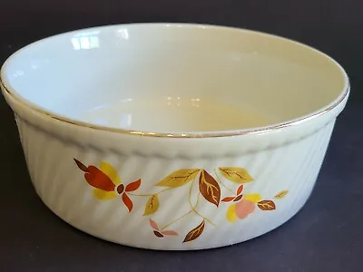 Hall's Superior Kitchenware Vintage Mary Dunbar Jewel 8  Casserole Dish Bowl  • $32.95