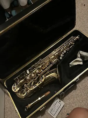 Selmer Student Alto Saxophone • $500