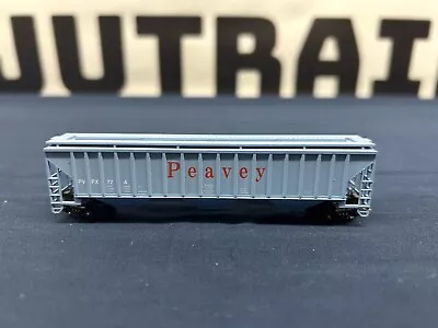 Unimate N Scale Peavey #774 3-Bay Covered Hopper Car W/ MT Couplers NO CASE (T) • $19.99