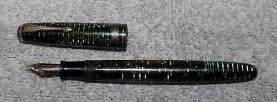 Vintage Parker Vacumatic Maxima Green Pearl Fountain Pen • $169.99