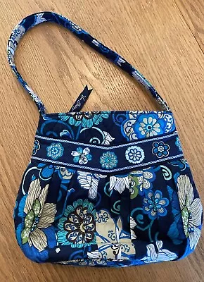 Vera Bradley Hannah Small Purse /Handbag Mod Floral EUC • $9