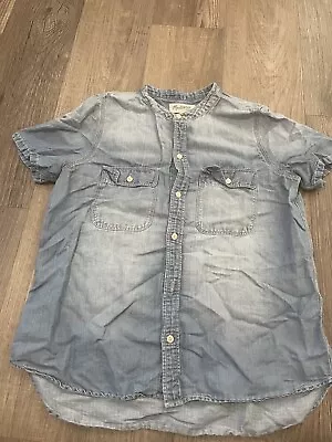 Madewell Chambray Denim Jean Shirt Size M Short Sleeve Button Front With Pockets • $18