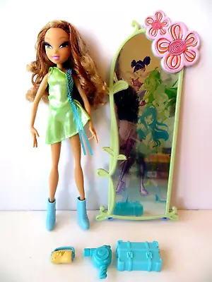 Winx Club Flora Singsational Magic Pixiefairy Doll With Accessories.mattel 2004 • $39.99