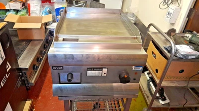 £299.95 • Buy Lincat Commercial All Stainless Steel Electric Solid Top Griddle Used